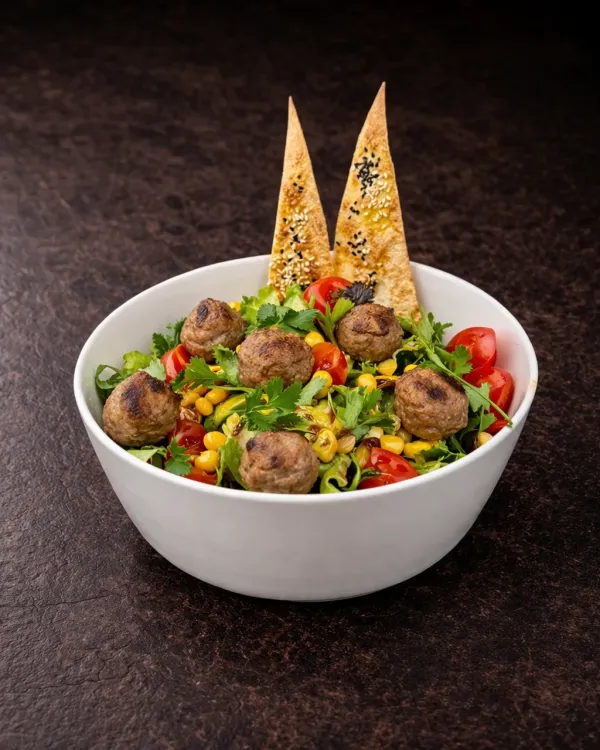 Kasap Köfte Salata